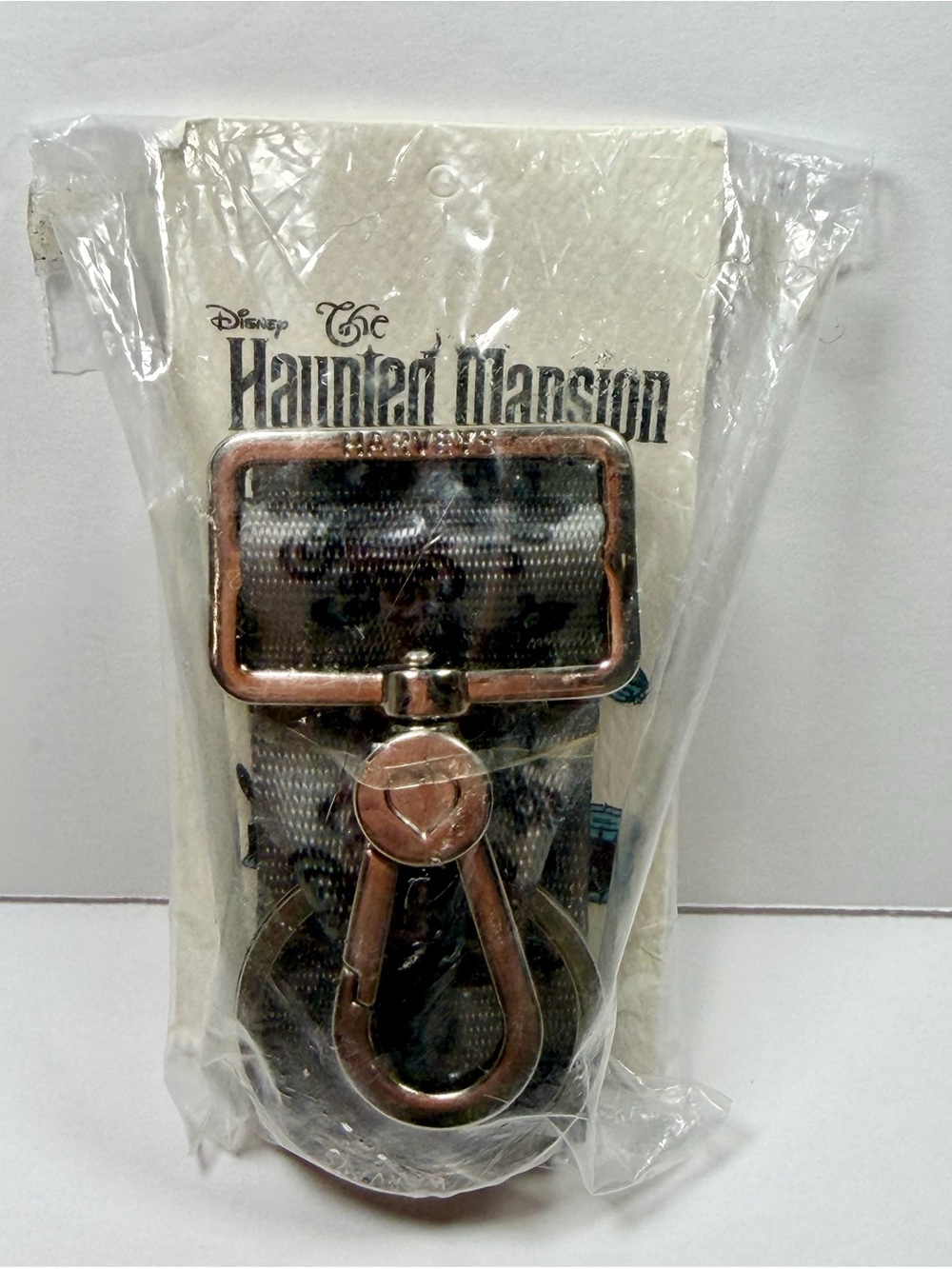 Harveys Seatbelt Disney Haunted Mansion Wallpaper Keychain CNG Click N Go NIP
